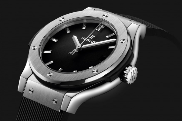Hublot Classic Fusion Titanium 33mm Watch 581.NX.1171.RX