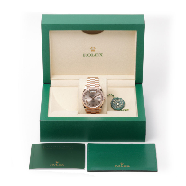 Pre-Owned Rolex Day-Date 40 228235
